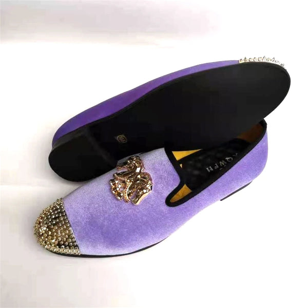 Stylish evening shoes for men featuring plush lining and gold toe.