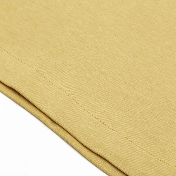 Trendy men's streetwear t-shirt with graphic print, breathable cotton, relaxed fit, classic O-neck, perfect for casual wear.