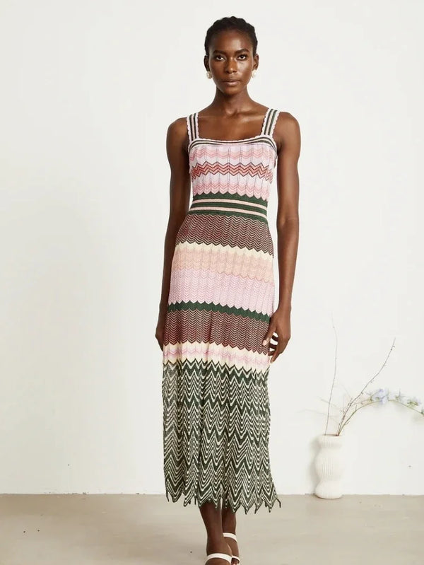Back view of the zigzag maxi dress, showcasing its elegant cut and breathable fabric.