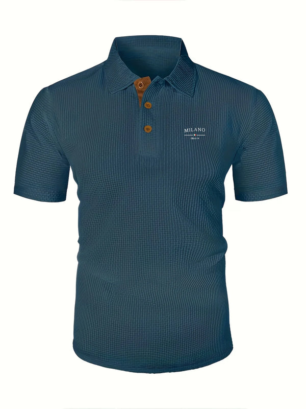 Classic men's polo shirt in breathable fabric for warm weather