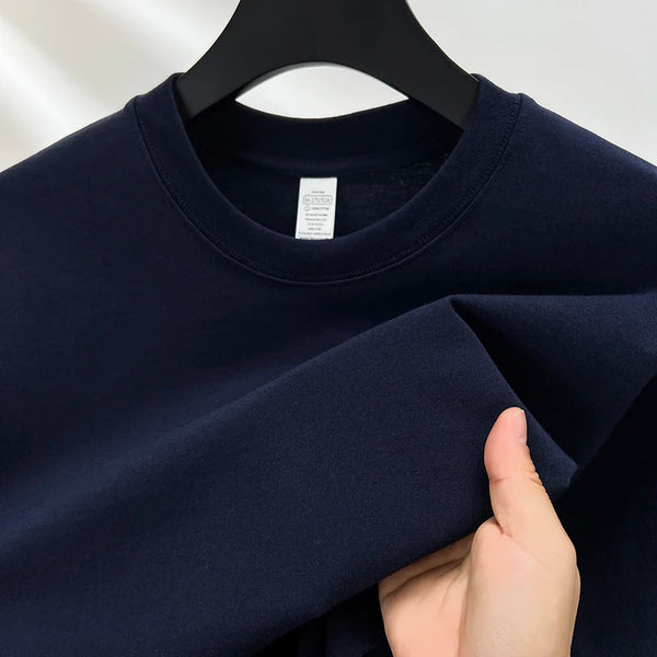 Classic solid cotton tee for men's casual wardrobe