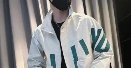 Stylish men's slim fit safari jacket for autumn and winter, featuring a stand collar and zipper closure in a durable cotton b