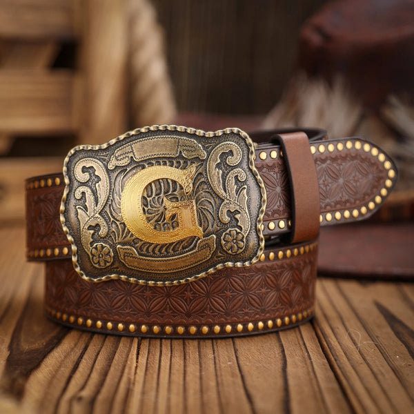 Detail of Sunset Hues Leather Belt's buckle, showcasing its stylish design.