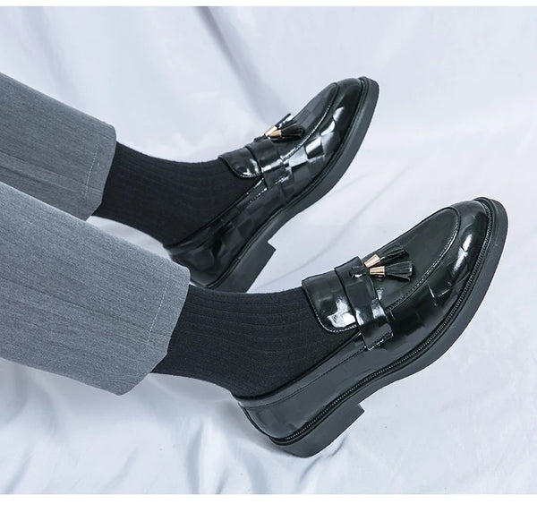 Microfiber upper of formal oxfords for a polished finish.