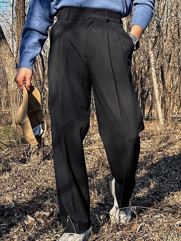Vintage high-waist straight trousers for men, perfect for spring and summer, featuring pleated front and zipper closure.