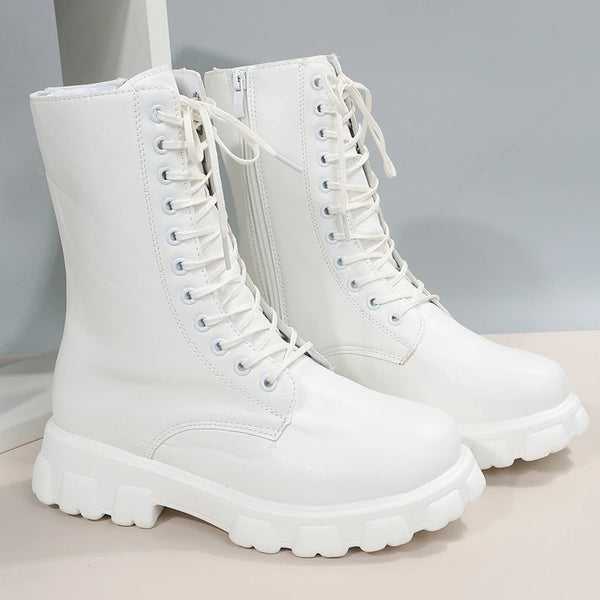 Chic white ankle boots with chunky heel, lace-up closure, and durable PU leather for stylish fall/winter wear.