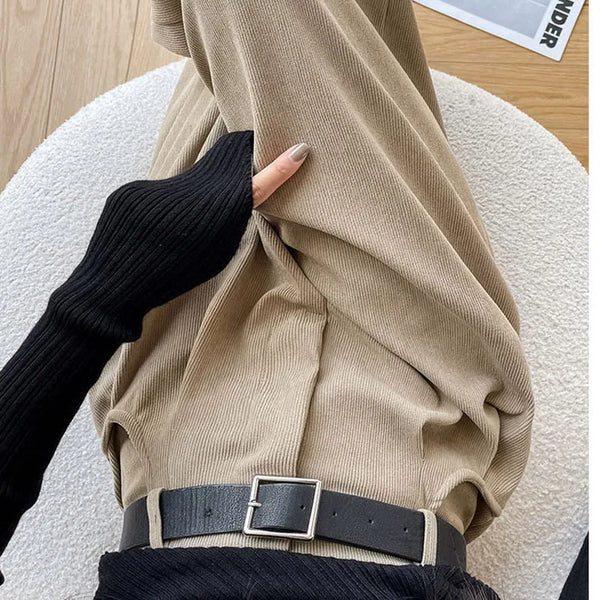 Chic high-waist corduroy wide-leg pants for women, perfect for autumn fashion and casual office wear.