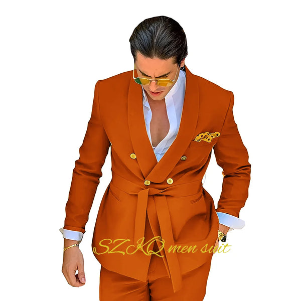 Elegant men's wedding suit, double-breasted 2-piece, tailored wool, perfect for grooms and formal occasions.