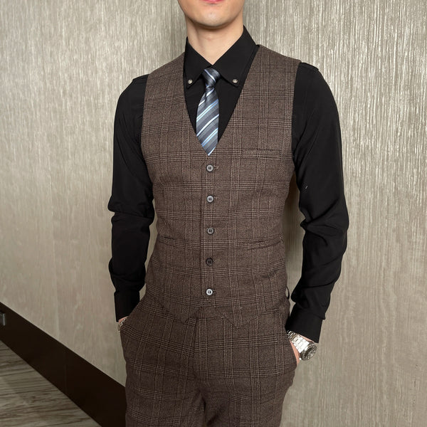 Model wearing the suit set with confidence at a networking event.