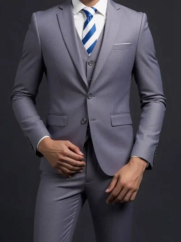 Elegant men's suit in light gray, versatile for both business and casual events.