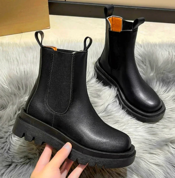 Chic Chelsea boots for women with thick sole, slip-on design, and durable rubber outsole, perfect for spring and autumn wear.