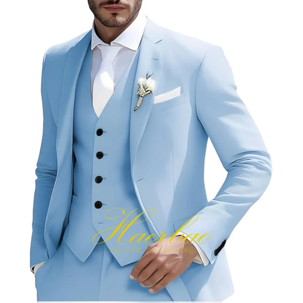 Elegant 3-piece men's suit for weddings, featuring a slim fit, single-breasted jacket, and pleated pants in premium fabric.