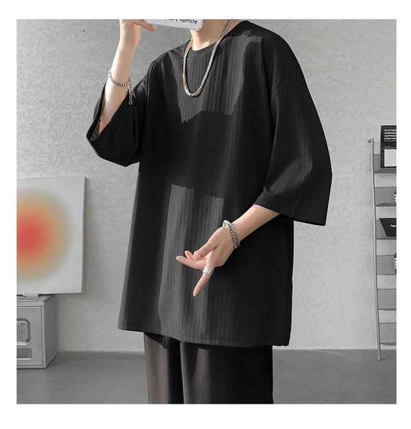 Unisex striped summer tee in relaxed fit, suitable for all body types from XS to 5XL.