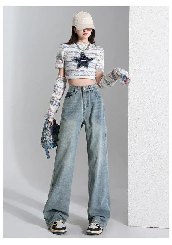 Detail of the subtle stretch in Sunset Boulevard Denim for all-day comfort.