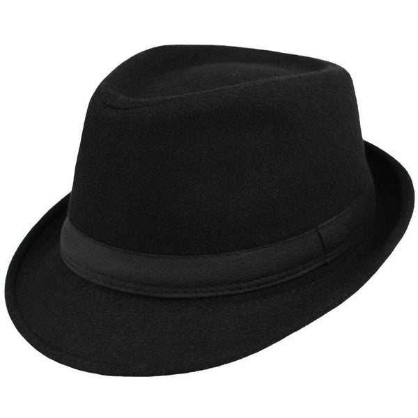 Warm and stylish fedora hat for men, ideal for the modern gentleman's wardrobe.