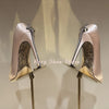 High heels with a luxurious look, ideal for special occasions.