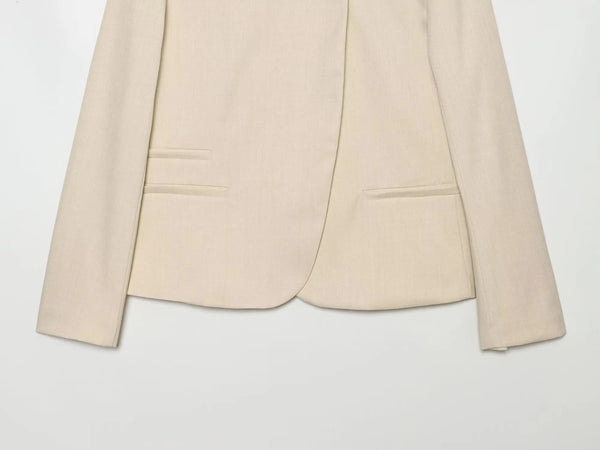 Refined stand-collar blazer with practical pocket placement
