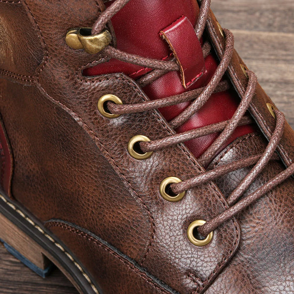 Ankle boots in premium leather with side zipper and versatile styling