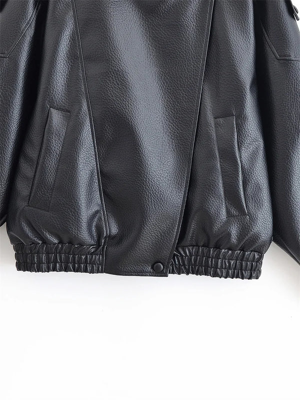 Chic black faux leather moto jacket for women, perfect for autumn evenings and stylish casual wear. Durable and fashionable.