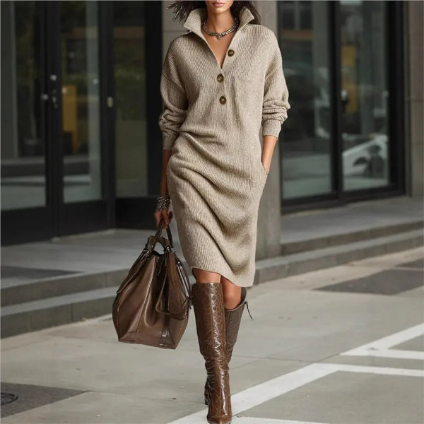 Cozy knitted sweater dress in solid color with lapel collar and long sleeves.