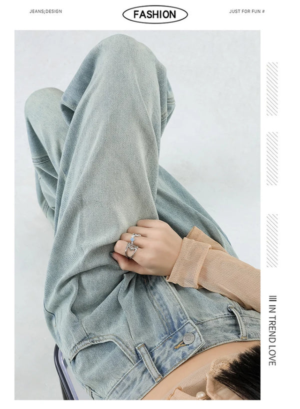 High-waist pleated wide leg jeans for women, combining retro style and modern comfort in premium cotton with slight stretch.