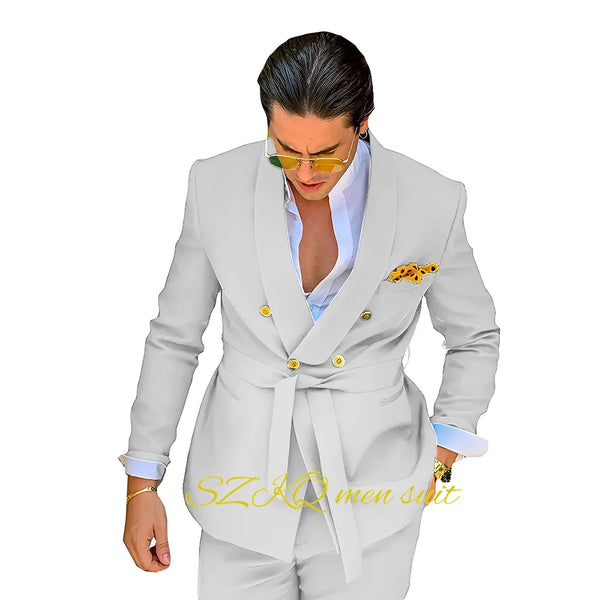 Elegant men's wedding suit featuring a double-breasted jacket and matching trousers, crafted from premium wool for comfort.