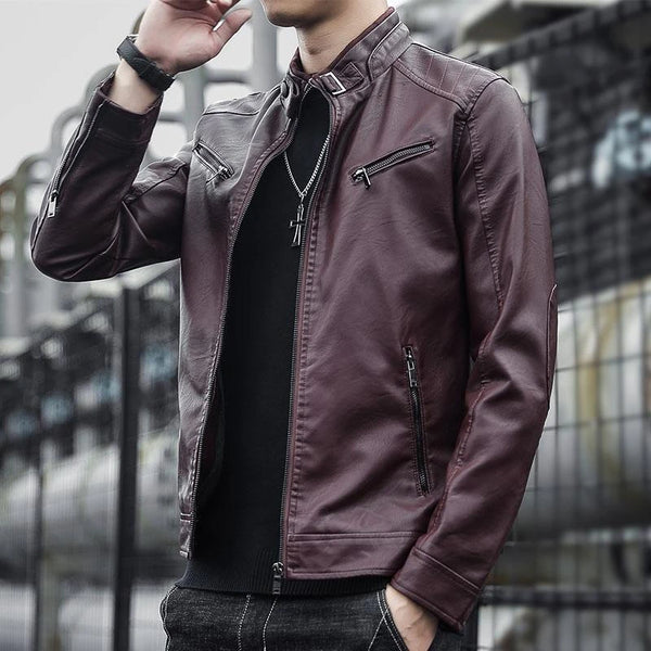 Men's waterproof trench coat in neutral color, perfect for business casual and urban commuting, stylish and weather-resistant