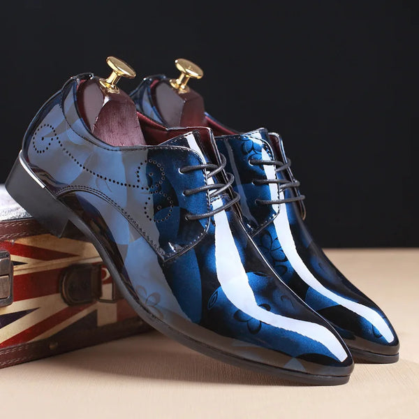 Elegant floral men's Oxford dress shoes with a sleek pointed toe design.