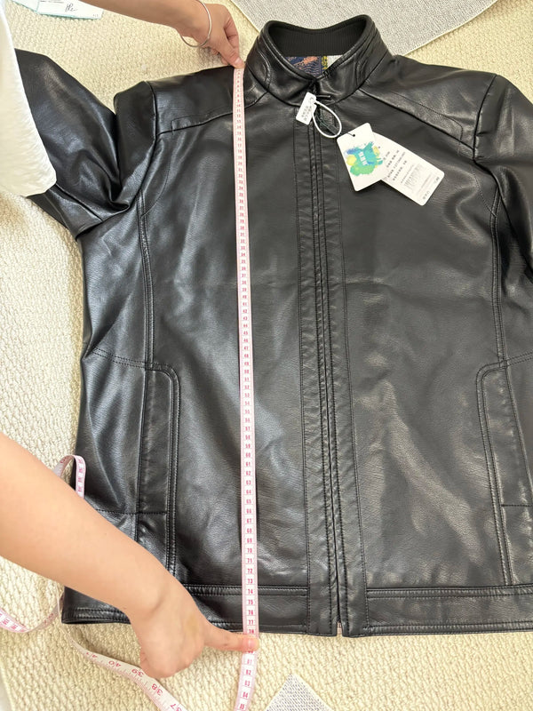 Classic goatskin leather jacket for men, lightweight, stylish, with stand collar and zipper, perfect for casual and business