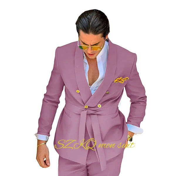 Elegant men's wedding suit, double-breasted 2-piece, tailored wool, perfect for grooms and formal occasions.