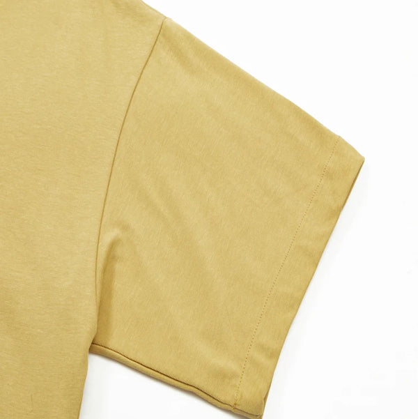 Trendy men's streetwear t-shirt with graphic print, breathable cotton, relaxed fit, classic O-neck, short sleeves.