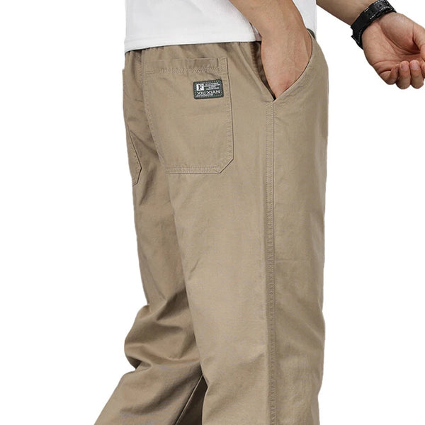 Comfortable men's joggers in premium cotton with drawstring detail