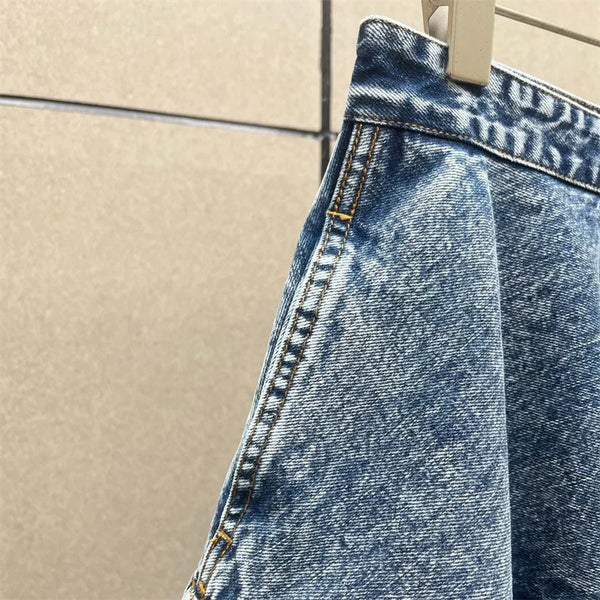 Vintage wash wide leg cotton jeans with ankle length hem and Y2K retro design