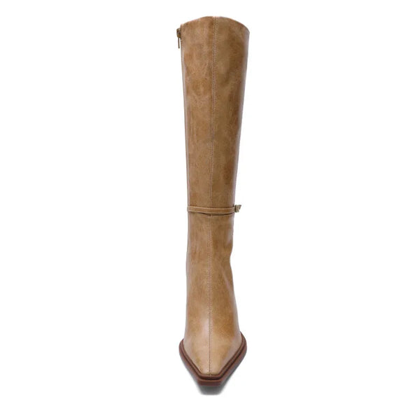 Comfortable and stylish knee-high boots for street style and proms.