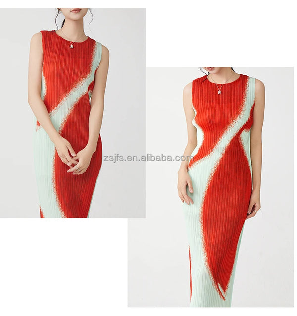 Versatile women's clothing piece for both casual and elegant outings.