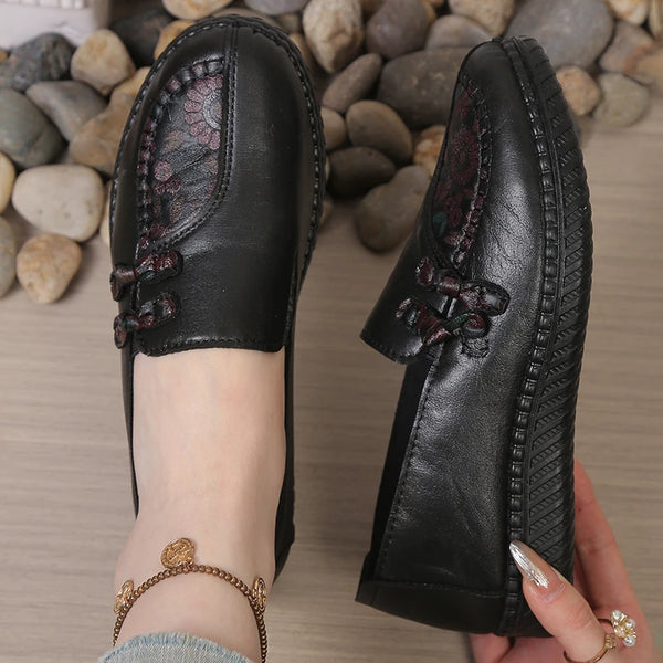 All-day comfort loafers in premium leather with EVA cushioning and anti-slip outsole