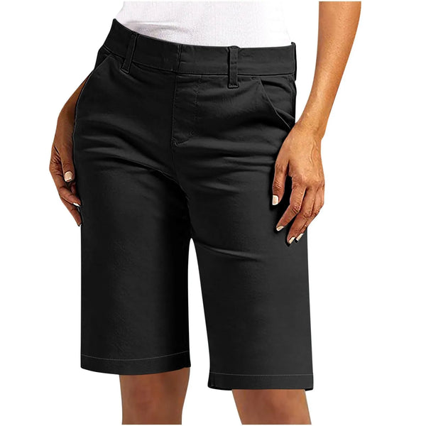 Versatile cargo shorts in neutral tone with straight leg and high rise