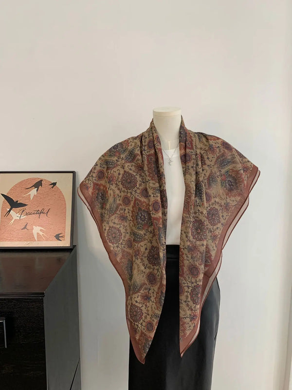 Vintage-inspired scarf for women, perfect for enhancing any casual look.