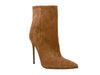 Handmade elegant boots with a flattering mid-calf rise.