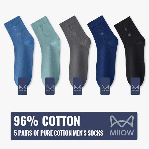 Seamless Comfort Socks in striped pattern, blending style and comfort.