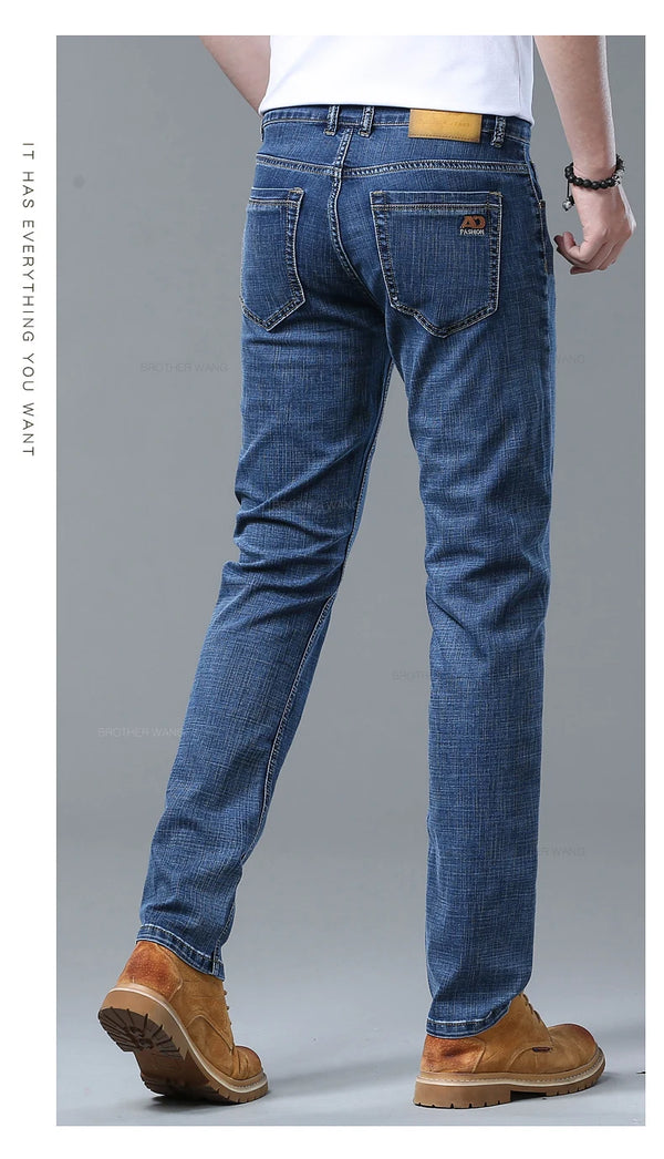Stretch jeans recovering shape wear after wear