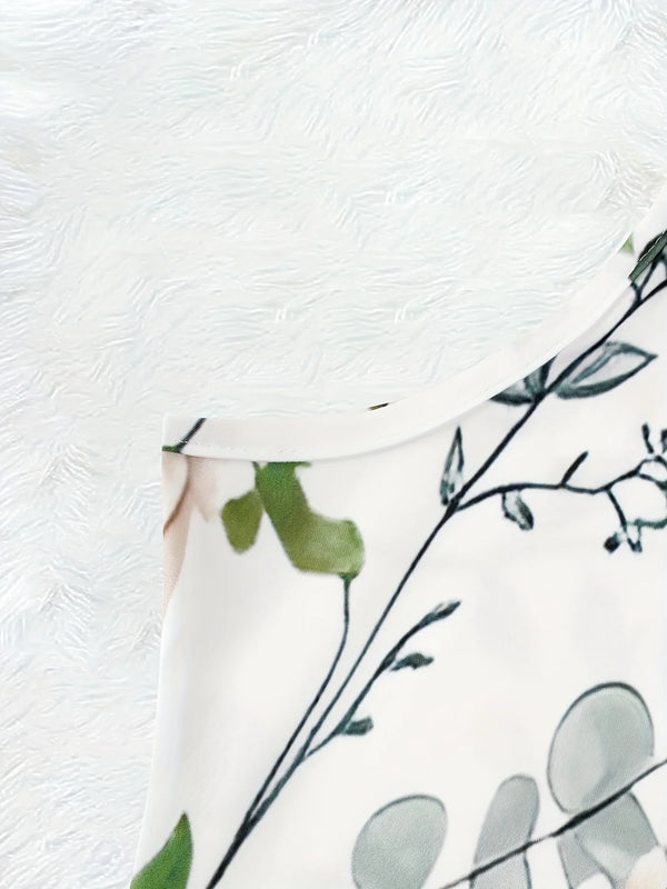 Casual floral V-neck dress in soft polyester with feminine A-line cut and comfortable stretch fabric