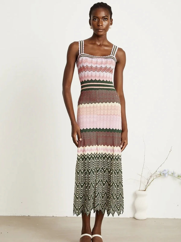 Close-up of the zigzag pattern on the maxi dress, emphasizing its timeless and versatile style.