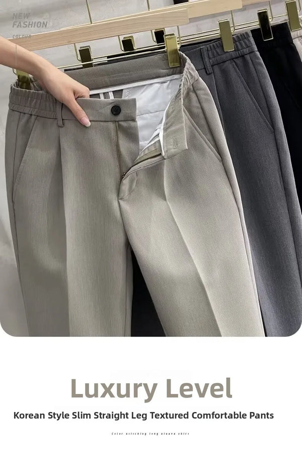 Elegant straight-leg trousers in breathable woolen fabric