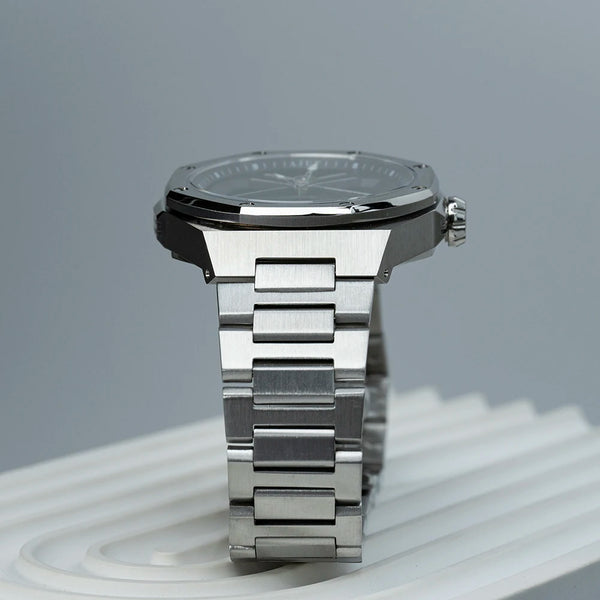 Elegant AJUT watch featuring a scratch-resistant sapphire crystal.