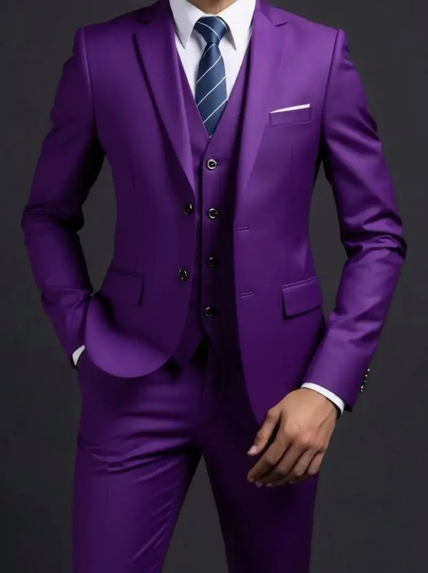 Elegant men's suit in charcoal gray, ideal for business meetings and weddings.