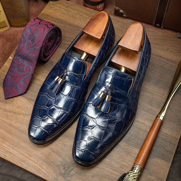 British Blue Leather Casual Business Shoes - Superior cowhide, durable rubber sole, comfy low heel design in blue.