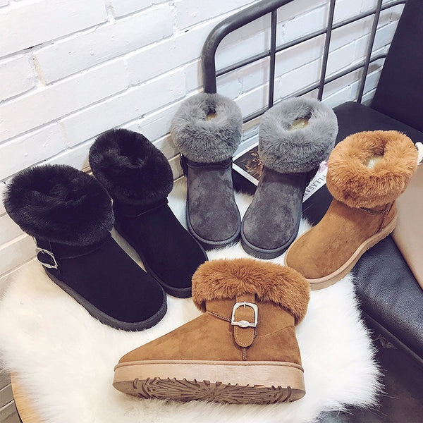 Women's Lace-Up Winter Ankle Boots in Matte Leather - Cozy & Stylish, Flat Heel, Warm Faux Wool Lining - Ideal for Fashionable Winter Walks