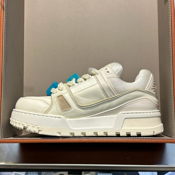 Unisex Casual Sports Shoes with Thick Soles for Men and Women, Waterproof and Non-slip, Comfortable and Stylish Design
