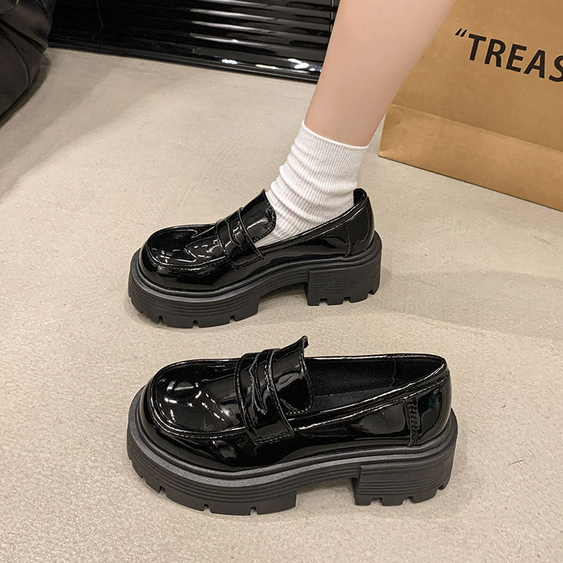 Autumn New Slip-on Round Head Thick Bottom Heightened Single Layer Shoes